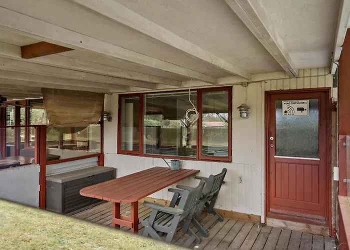 Holiday home 4 Bedroom Cozy In Ans By